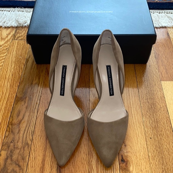 French Connection Suede Pointy Toe Pumps Size 7-7.5 - Picture 4 of 9